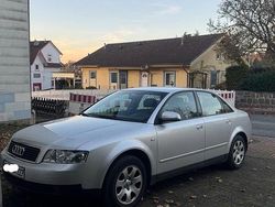 Silber Gebraucht 2001 Audi A4 Limousine | 3.100 € (Fairer Preis)