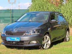 Grau Gebraucht 2016 Skoda Fabia Joy Limousine | 5.800 € (Fairer Preis)