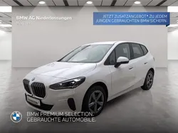 Weiß Gebraucht 2024 BMW 216 Active Tourer Luxury Line Van / Kleinbus | 28.995 € (Etwas zu teuer)