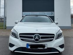 Weiß Gebraucht 2013 Mercedes A200 Kleinwagen | 9.000 € (Fairer Preis)