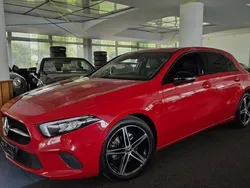 Rot Gebraucht 2019 Mercedes A200 Night Limousine | 24.990 € (Fairer Preis)