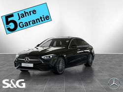 Metalliclack obsidianschwarz Gebraucht 2025 Mercedes C220 AMG Limousine | 59.998 €