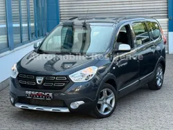 Grau "comete" Gebraucht 2022 Dacia Lodgy Stepway Van / Kleinbus | 17.398 € (Etwas zu teuer)