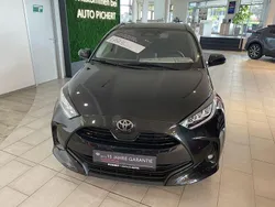 Neu 2025 Toyota Yaris Hybrid Limousine | 24.990 € (Fairer Preis)