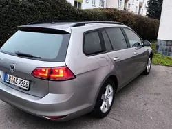 Grau Gebraucht 2016 VW Golf VII Comfortline Kombi | 11.500 € (Guter Preis)