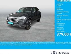Grenadillschwarz metallic Gebraucht 2024 VW Touareg Basis SUV | 52.811 € (Guter Preis)