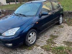 Blau Gebraucht 2003 Ford Focus Kleinwagen | 600 € (Guter Preis)