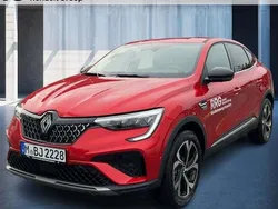 Dezirrot metallic Gebraucht 2024 Renault Arkana Techno SUV | 32.500 € (Teuer)