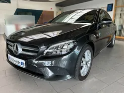 Grau Gebraucht 2021 Mercedes C180 Avantgarde Limousine | 28.450 € (Superpreis)