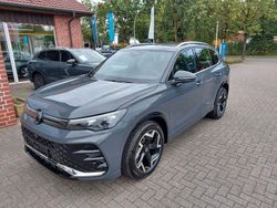 Delfingraumetallic Gebraucht 2025 VW Tiguan R-line SUV | 47.980 € (Teuer)