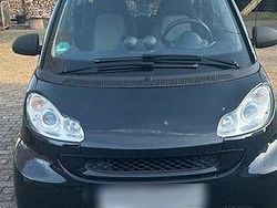 Schwarz Gebraucht 2011 Smart ForTwo Coupé Coupé | 3.800 € (Fairer Preis)