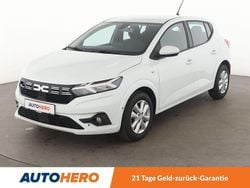 Weiß Gebraucht 2024 Dacia Sandero Expression Kleinwagen | 13.970 € (Guter Preis)