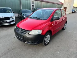 Rot Gebraucht 2006 VW Fox Basis Kleinwagen | 2.399 € (Fairer Preis)