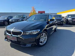 Schwarz Gebraucht 2020 BMW 330 Advantage Limousine | 29.450 € (Etwas zu teuer)