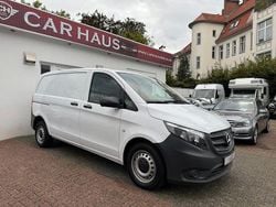 Weiß Gebraucht 2021 Mercedes Vito Van / Kleinbus | 17.980 € (Guter Preis)