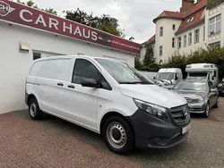 Weiß Gebraucht 2021 Mercedes Vito Van / Kleinbus | 17.980 € (Guter Preis)