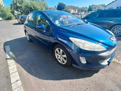 Blau Gebraucht 2008 Peugeot 308 Limousine | 2.200 €