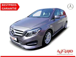 Grau (metallic) Gebraucht 2017 Mercedes B200 Van / Kleinbus | 20.990 € (Etwas zu teuer)