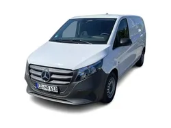 Andere Gebraucht 2025 Mercedes Vito Van / Kleinbus | 37.949 € (Etwas zu teuer)