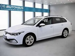 Weiß Gebraucht 2023 VW Golf VIII Life Kombi | 22.260 € (Guter Preis)