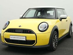 Gelb Gebraucht 2024 Mini Cooper S Classic Kleinwagen | 24.708 € (Superpreis)