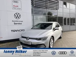 Silber Gebraucht 2020 VW Golf VIII Life Limousine | 19.990 € (Fairer Preis)