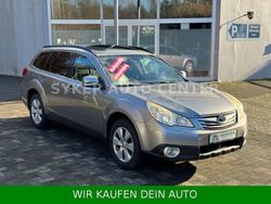 Silber Gebraucht 2011 Subaru Outback Exclusive+ Limousine | 7.999 €
