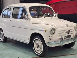 Weiß Gebraucht 1965 Fiat 600 Kleinwagen | 14.980 €