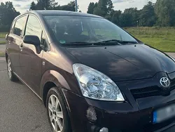 Rot Gebraucht 2008 Toyota Verso Van / Kleinbus | 3.200 € (Superpreis)