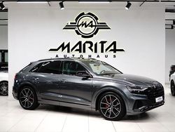 Grau Gebraucht 2021 Audi Q8 S-Line SUV | 60.949 € (Etwas zu teuer)