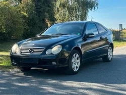 Schwarz Gebraucht 1999 Mercedes C180 Limousine | 1.895 € (Superpreis)