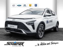 Weiß Gebraucht 2021 Hyundai Bayon Trend SUV | 16.999 € (Etwas zu teuer)