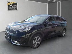 Andere Gebraucht 2018 Kia Niro Vision SUV | 15.990 € (Guter Preis)
