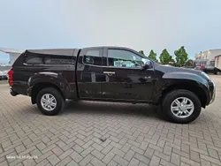 Schwarz Gebraucht 2013 Isuzu D-Max Abholung | 16.598 € (Superpreis)