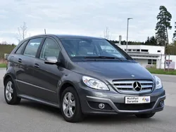 Mercedes B200