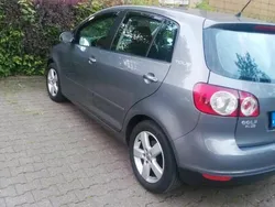 Grau Gebraucht 2007 VW Golf Plus Cross Van / Kleinbus | 4.250 € (Fairer Preis)