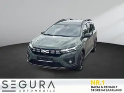 Safari grün Gebraucht 2023 Dacia Jogger Expression Limousine | 20.475 € (Etwas zu teuer)