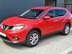 Rot Gebraucht 2014 Nissan X-Trail Acenta SUV | 8.890 € (Fairer Preis)