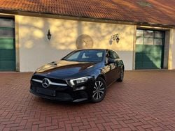 Schwarz Gebraucht 2022 Mercedes A180 Business Limousine | 16.900 € (Superpreis)