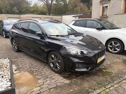 Schwarz Gebraucht 2019 Ford Focus ST-Line Kombi | 13.390 € (Fairer Preis)