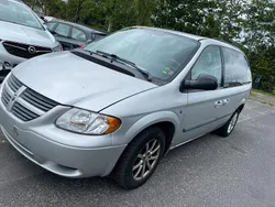 Silber Gebraucht 2008 Dodge Grand Caravan Van / Kleinbus | 1.850 €