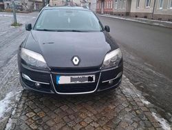 Schwarz Gebraucht 2013 Renault Laguna III Kombi | 7.600 € (Teuer)