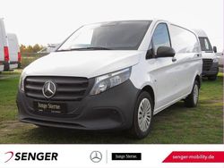 Weiß Gebraucht 2024 Mercedes Vito Van / Kleinbus | 36.236 € (Teuer)