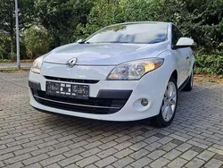 Weiß Gebraucht 2010 Renault Mégane III Luxe Limousine | 3.350 € (Fairer Preis)