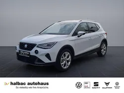 Nevada weiss Gebraucht 2025 Seat Arona FR SUV | 25.420 € (Etwas zu teuer)