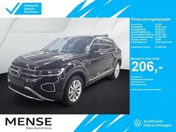 Deep black perleffekt Gebraucht 2024 VW T-Roc Style SUV | 27.945 € (Superpreis)