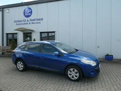 Blau Gebraucht 2011 Renault Mégane III Limousine | 3.990 € (Superpreis)