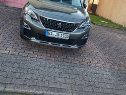 Andere farben Gebraucht 2018 Peugeot 3008 Allure SUV | 15.999 € (Fairer Preis)