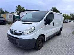 Weiß Gebraucht 2015 Opel Vivaro Van | 4.990 € (Fairer Preis)