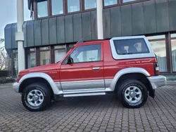 Rot Gebraucht 2000 Mitsubishi Pajero SUV | 13.900 €